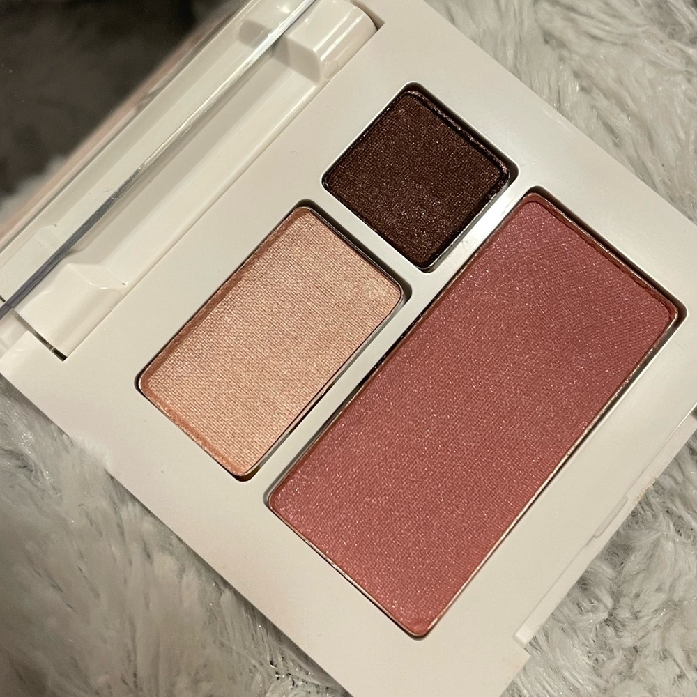 NEW🍊🍋Clinique All About Eyeshadow Duo & Blush Compact🍋🍊